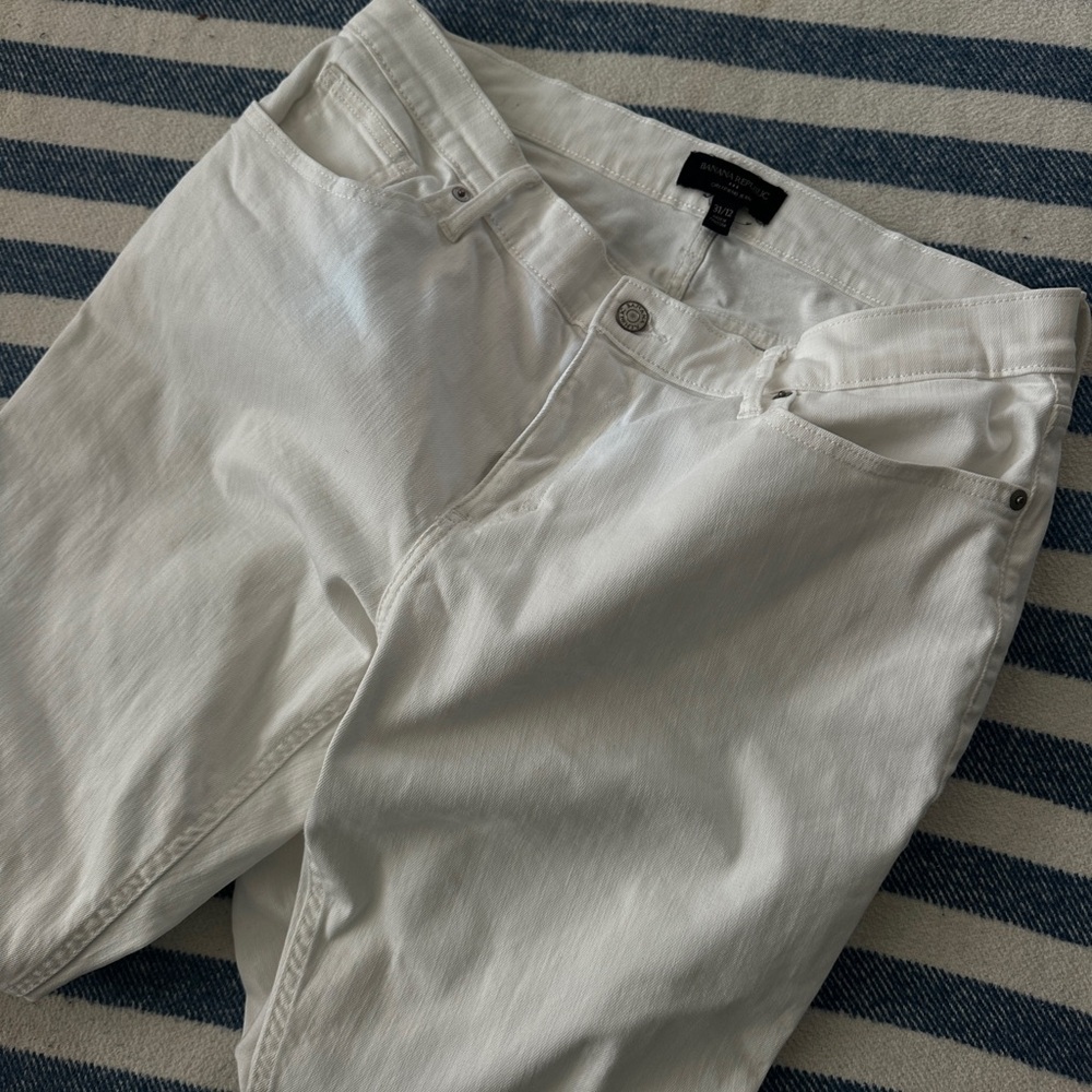 Banana Republic Women's Crisp White Straight Leg Jeans - Picture 3 of 3